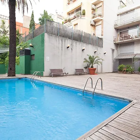 Apartment Mid-term In With Swimming Pool