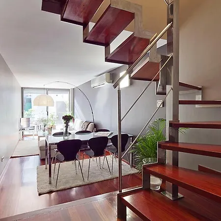 Mid-term In With Swimming Pool Apartment Barcelona