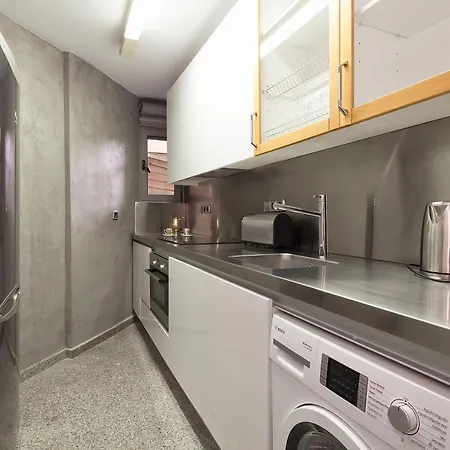 Apartment Mid-term In With Swimming Pool *